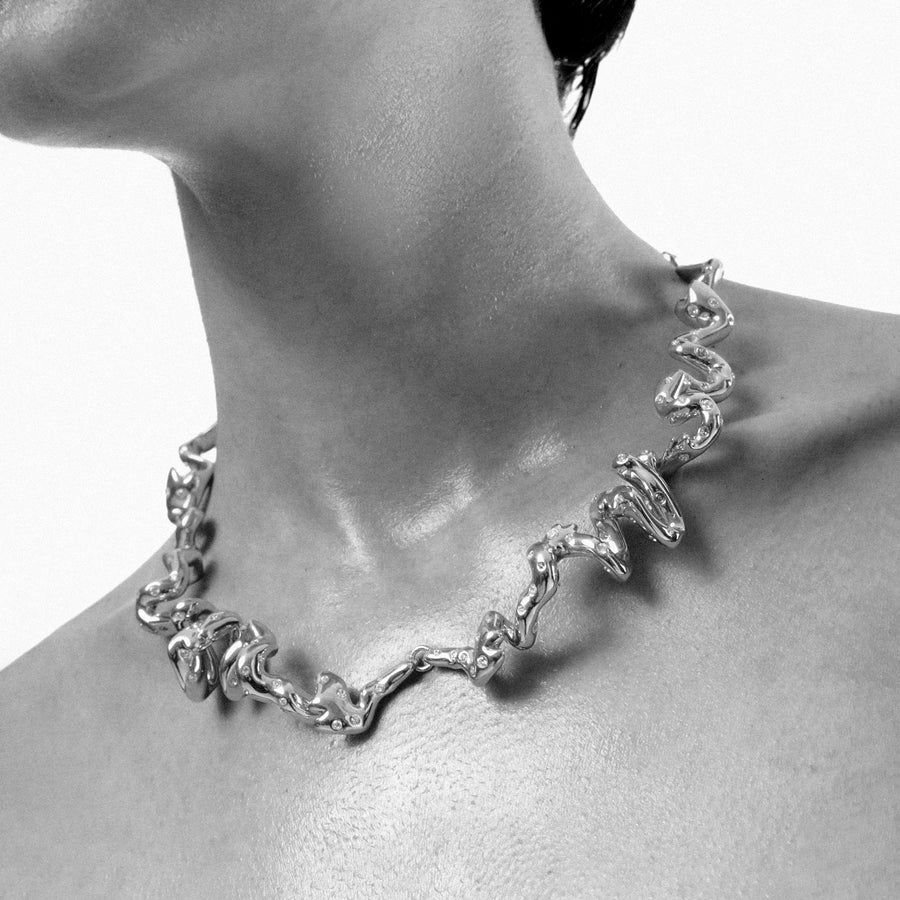 Choker silver, sterling silver, rhodium plated, cubic zirconias, irregular shape,  second detail