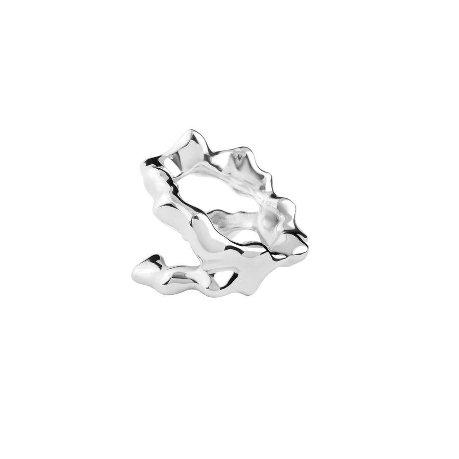 gender fluid t1000 ring, recycled Silver 925, rhodium plated, irregular shape, hand-polished, detail