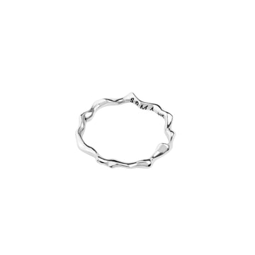 gender fluid zilia ring, recycled Silver 925, rhodium plated, irregular shape, hand-polished